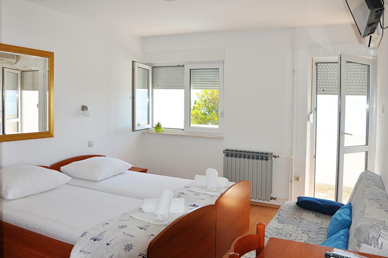 Sunrise Apartments And Studio Apartments 1 Lokva Rogoznica Exterior foto